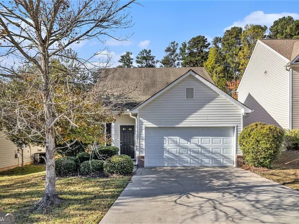 3827 Shenfield Dr, Union City, GA 30291