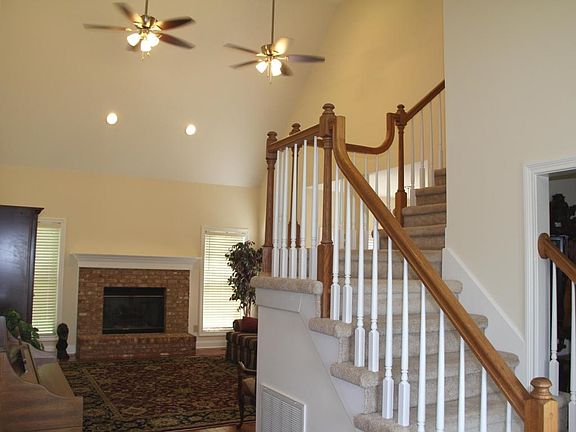 2nd image of 5220 Summer Rose Blvd