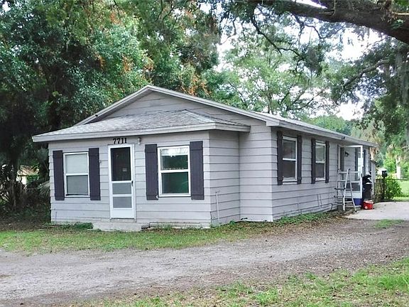 3rd image of 7711 Symmes Rd