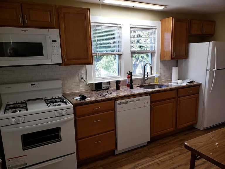 16 Fire House Dr — Photo 4