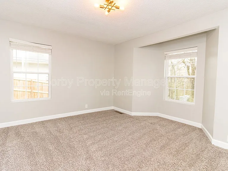 3629 Thrushwood Dr — Photo 13