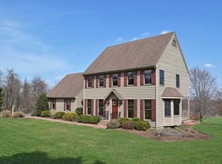 30 Zentek Rd, Stockton, NJ 08559