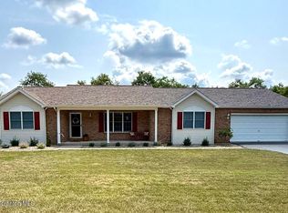 7 Overbrook Cir, Scranton, PA 18504