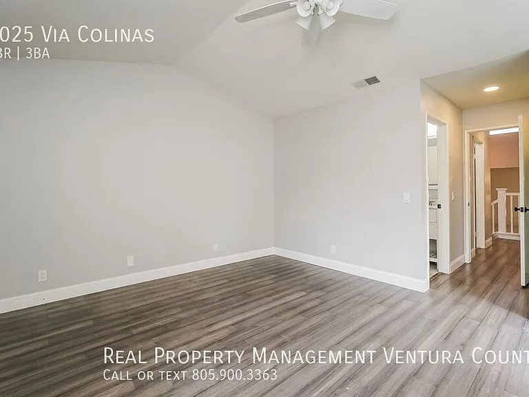 1025 Via Colinas — Photo 2