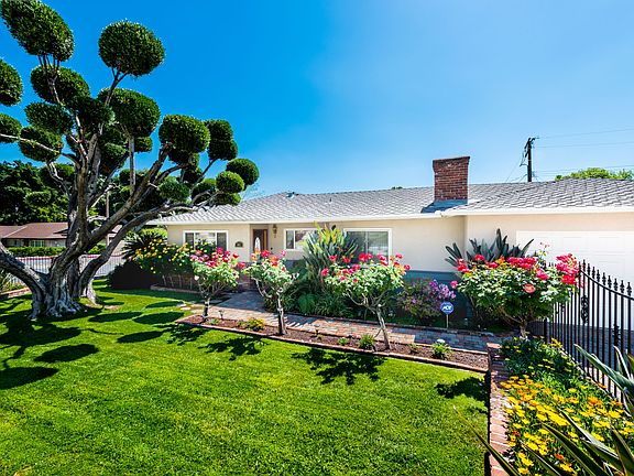2nd image of 502 W Leadora Ave