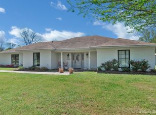 5404 Coach Rd, Bossier City, LA 71111