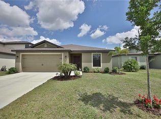 362 Shadow Lakes Dr, Lehigh Acres, FL 33974