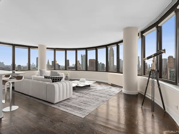 330 East 38th Street image 1 of 13