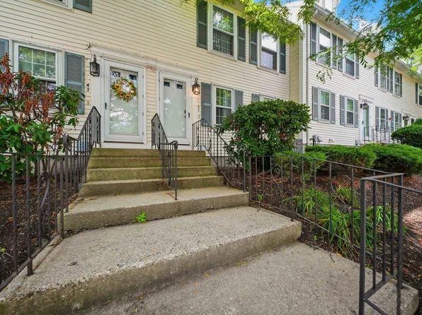 41 Beech Hill Avenue, Manchester, NH 03103