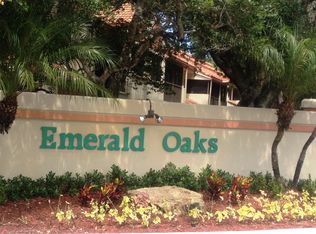 3214 Arbor Ln, Hollywood, FL 33021