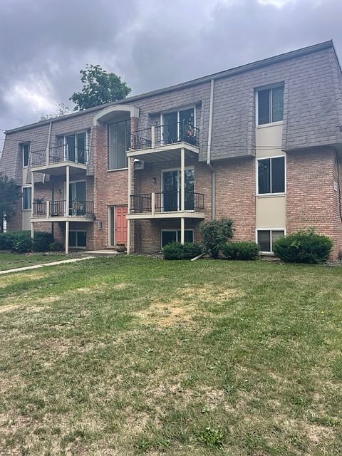 1st image of 8 Griffin Ct APT 9