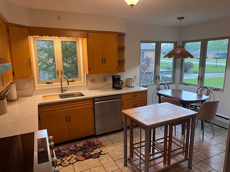 737 Cherry Tree Ln — Photo 8