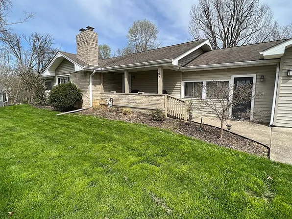 671 Terrace Lake Dr, Columbus, IN 47201