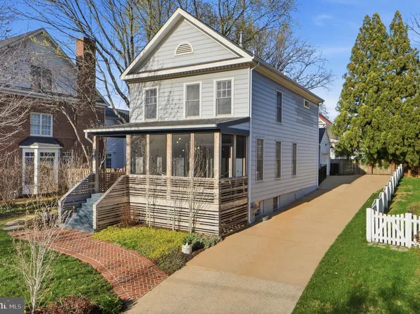 1433 Buena Vista Ave, Mc Lean, VA 22101