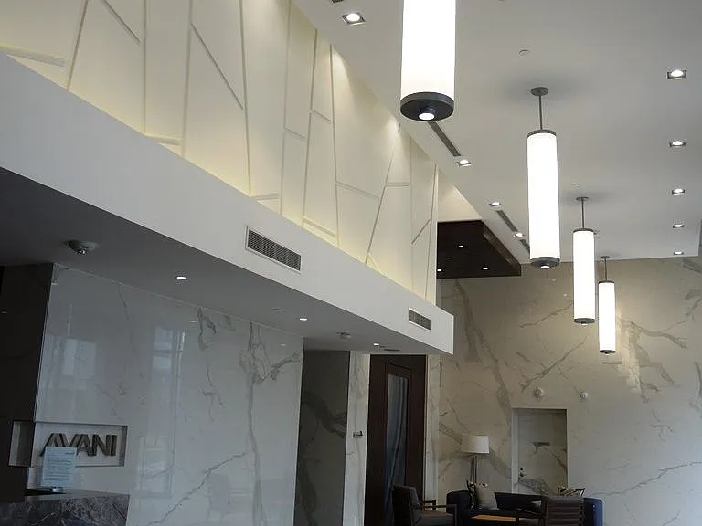 275 Village Green Sq #1820 — Photo 2