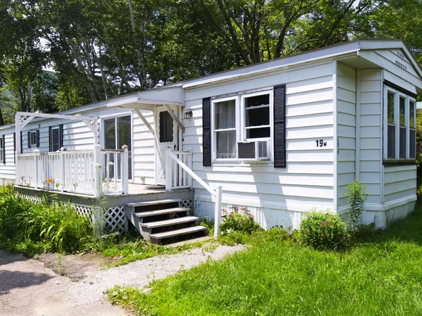 19 West Street, Bolton, VT 05676