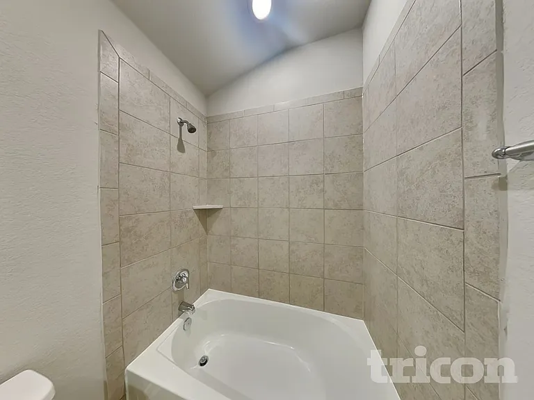 5504 Shasta Pl — Photo 15