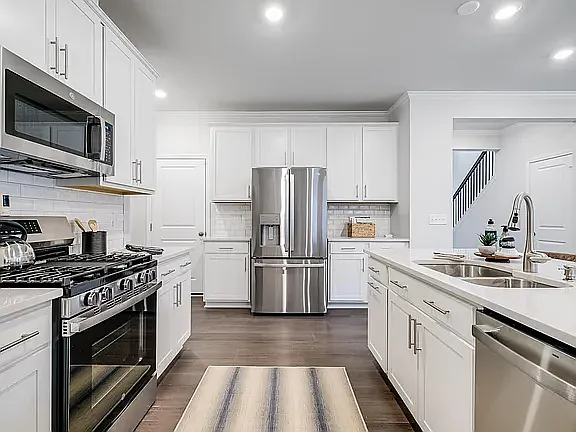 4 bed, 2132 sqft, $2,150 — Photo 4