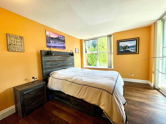 5th image of 200 Newport Dr #505