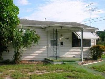 4801 22nd Ave N, Saint Petersburg, FL, 33713