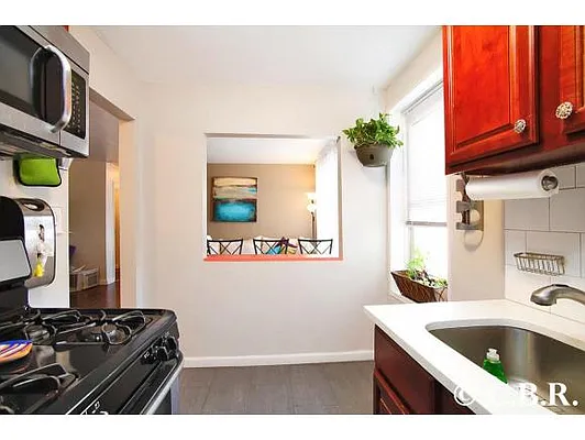 Sold by Coldwell Banker Reliable Real Estate | media 8