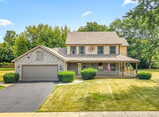 1301 Albany Ln, Rockford, IL 61107
