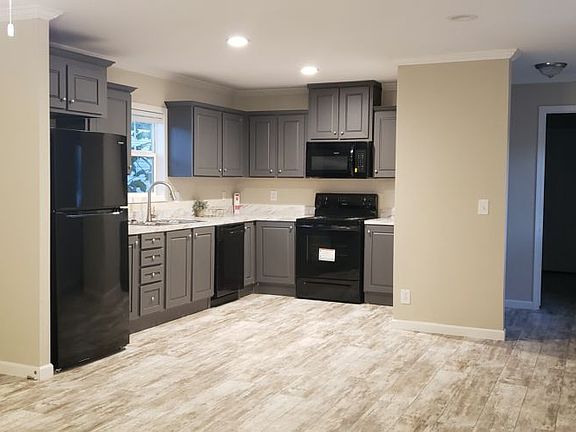 2nd image of 8121 Lillian Hwy #9