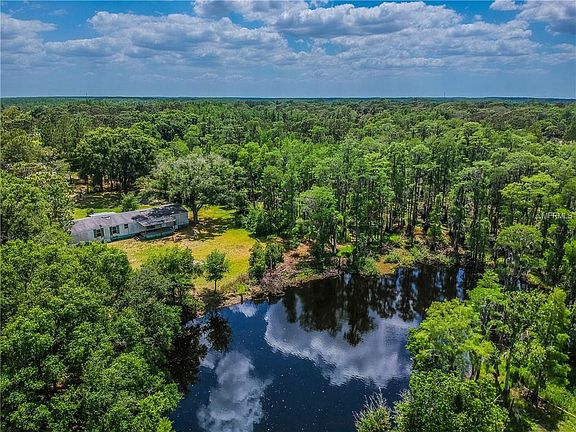 5th image of 17625 Dogwood Dr