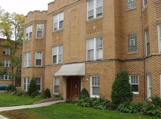 5501 W Eddy St #2, Chicago, IL 60641