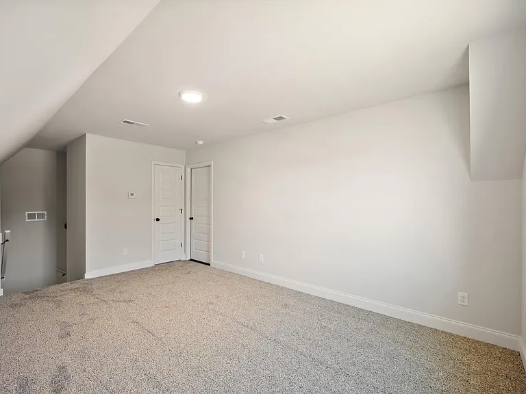 6475 John Hamilton Way E — Photo 15