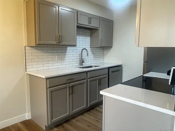 384 S Ironton Street #401, Aurora, CO 80012