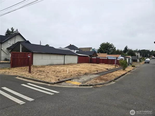 3251 S 58th, Tacoma, WA 98409