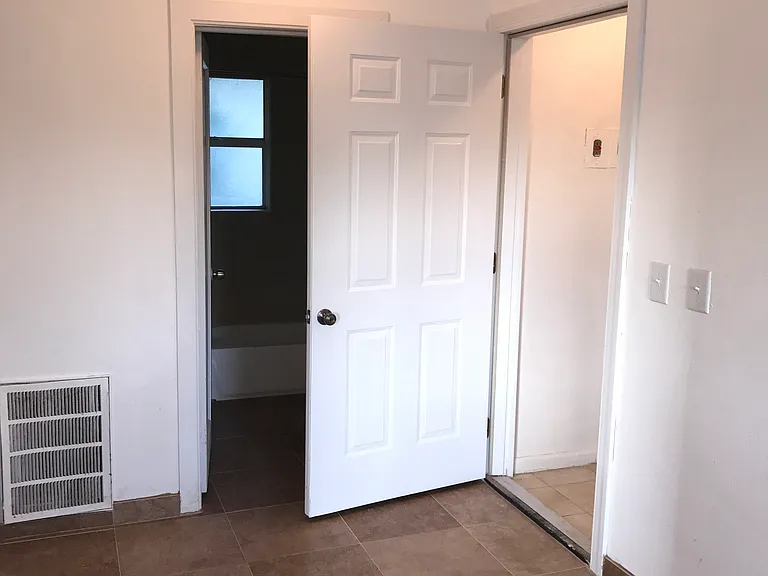 413 E Michigan St #2 — Photo 6
