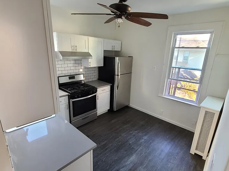 193 Scheerer Ave #2 — Photo 2