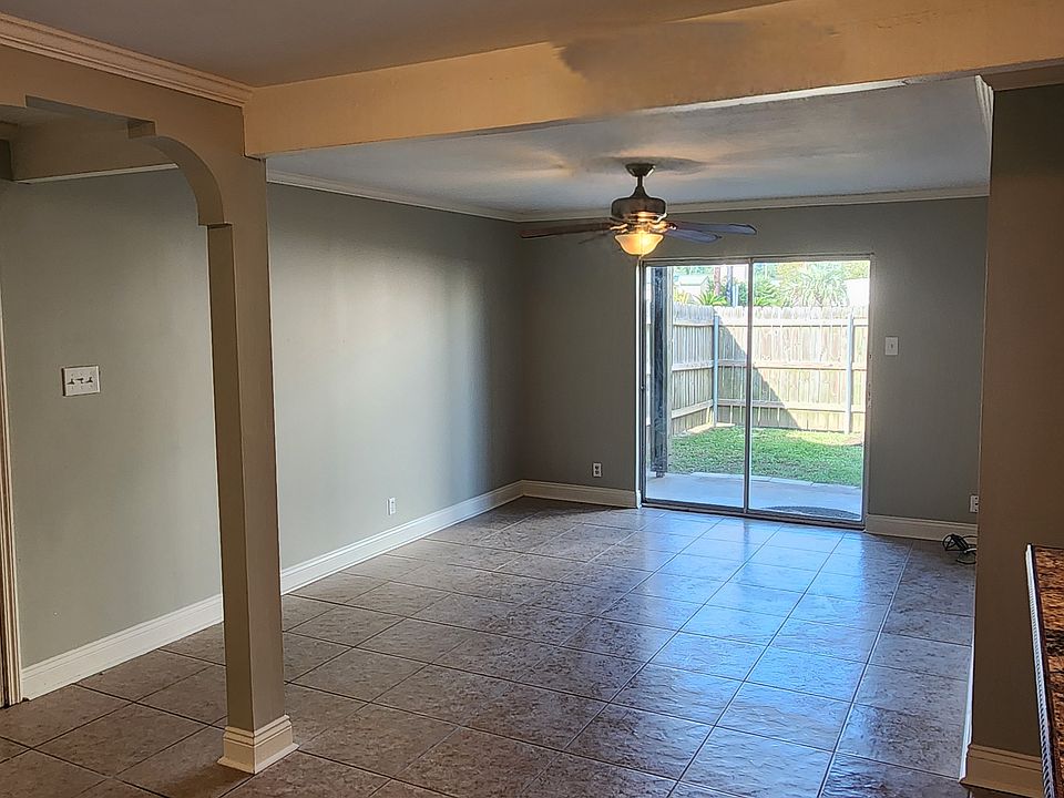 Living/Dining
