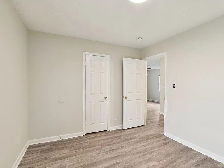426 Jones St — Photo 10