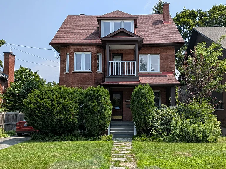 Golden Ave — Photo 2