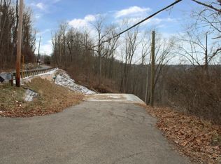 10 Joneswood Dr, Athens, OH 45701