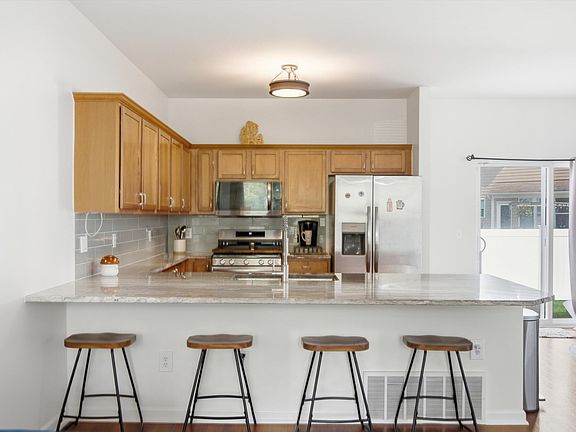 5th image of 50444 Theodore Ln