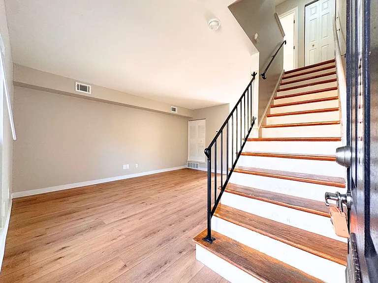Butler Townhomes — Photo 17