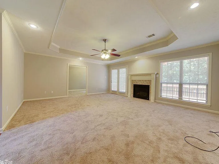 20 Twin Lakes Dr — Photo 4