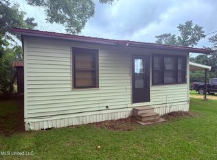 518 Jones St, Newhebron, MS 39140