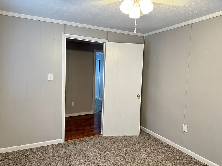 1117 Hyman St — Photo 9