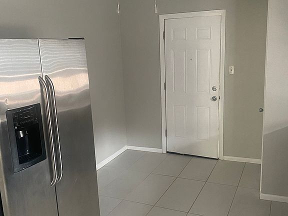 5th image of 10609 S Forest Ave #2
