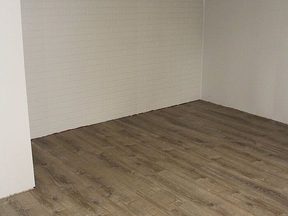 2nd image of 7007 Polk Ct