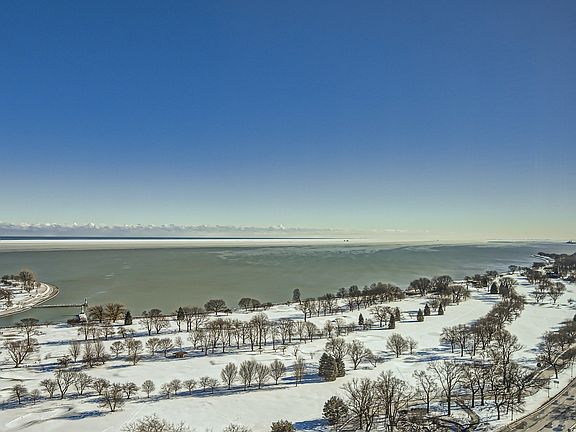 5th image of 4250 N Marine Dr #2902-2904