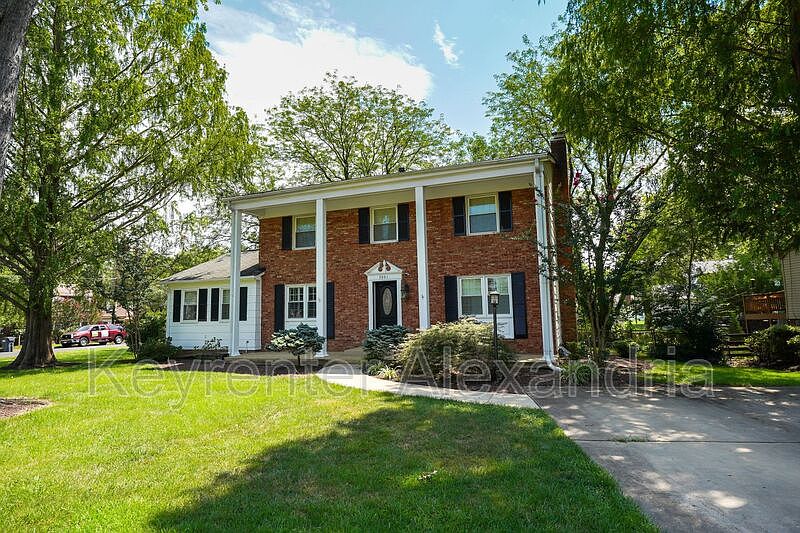 1st image of 7801 Kincardine Ct