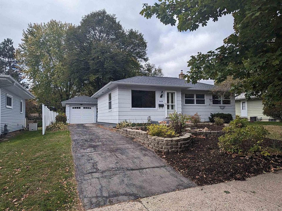 1st image of 1426 North 2ND AVENUE