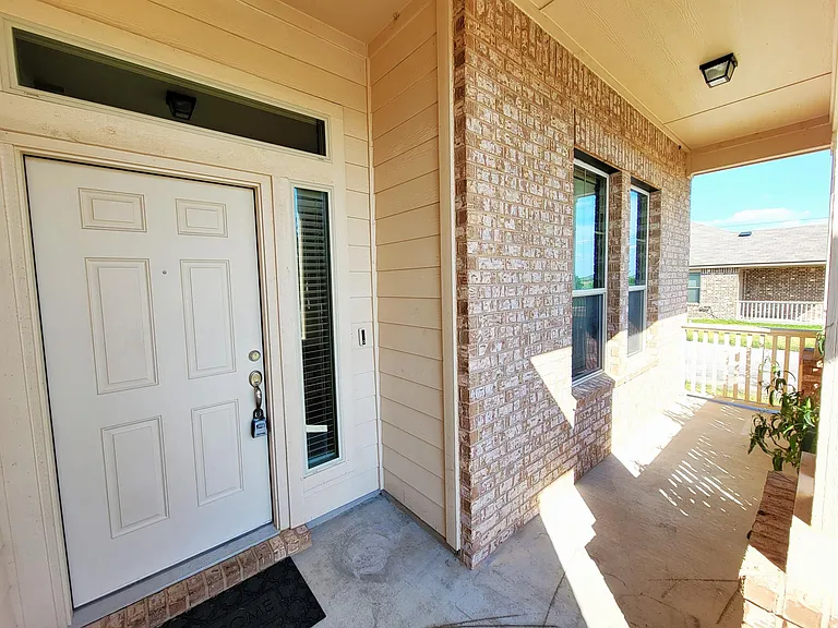 4805 Mohawk Dr — Photo 6