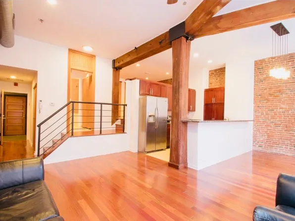 12-16 Letitia St #302, Philadelphia, PA 19106